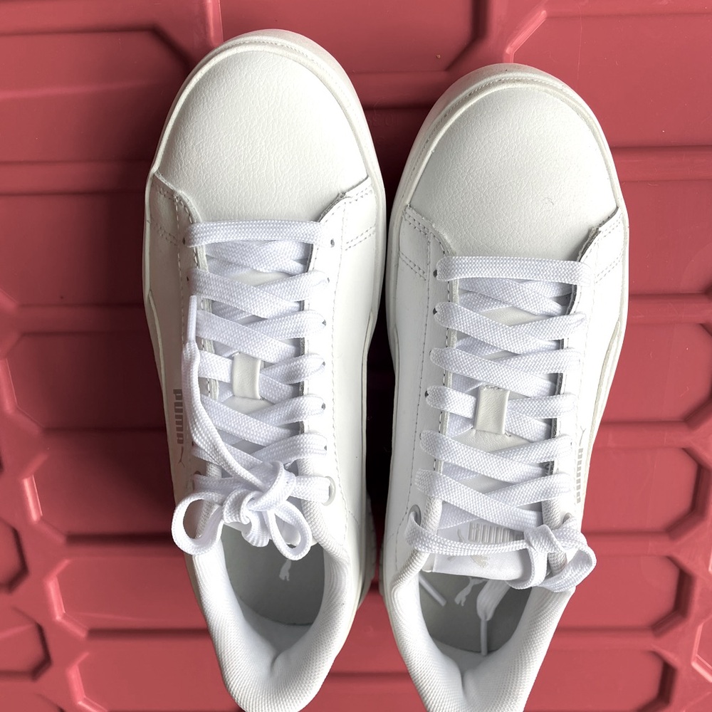 Puma White Sneakers V
